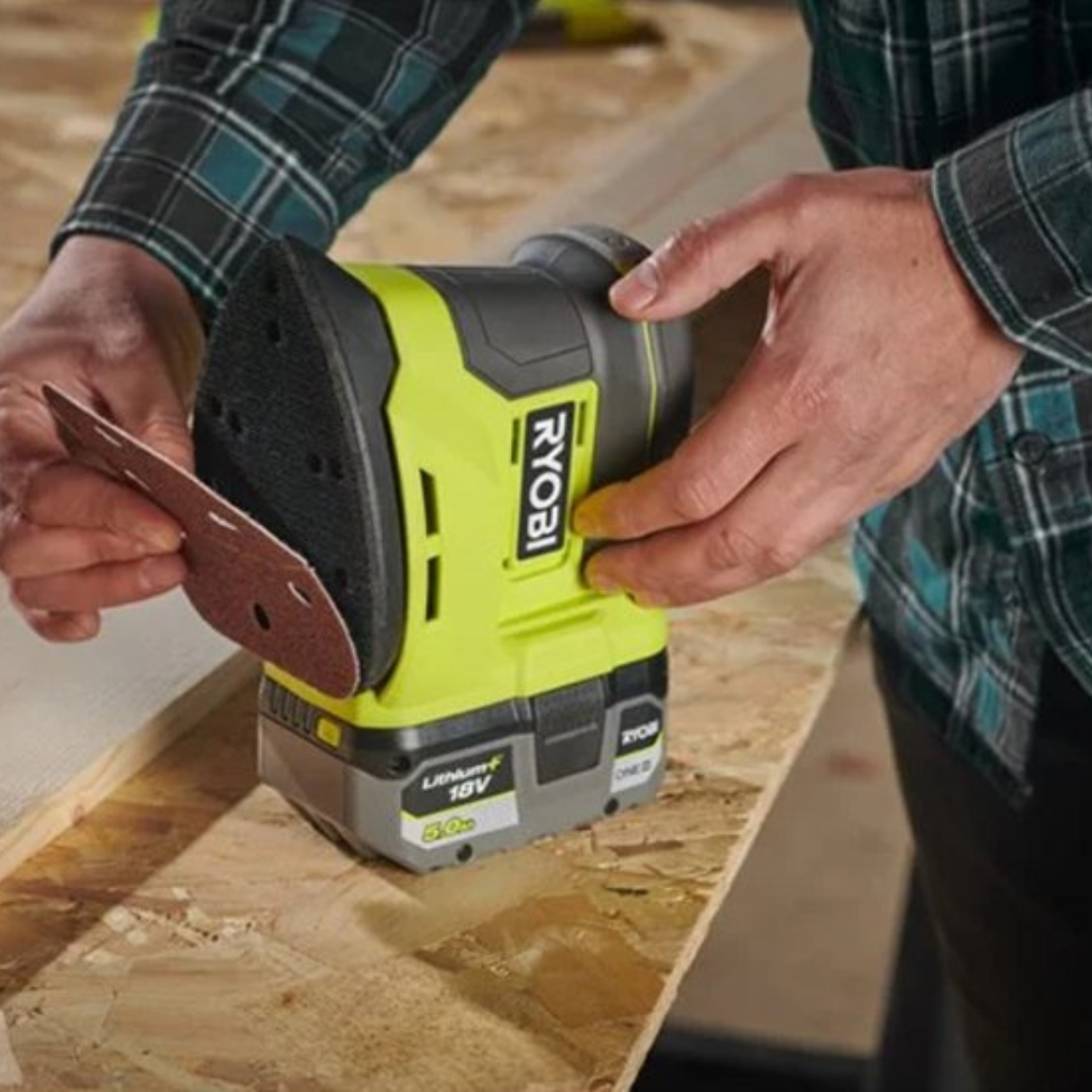 18V ONE+™ RYOBI akumulatorska brusilica za efikasno uklanjanje materijala.