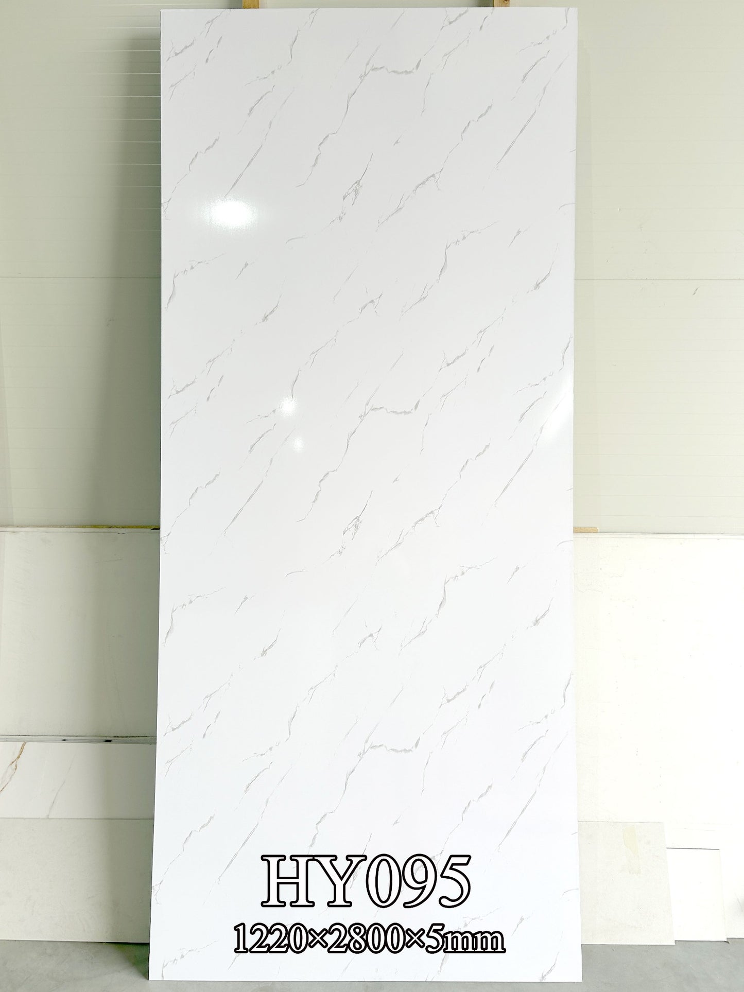 PVC mermerni panel Arctic Veil 122 × 280 cm – HY095, dekor panela