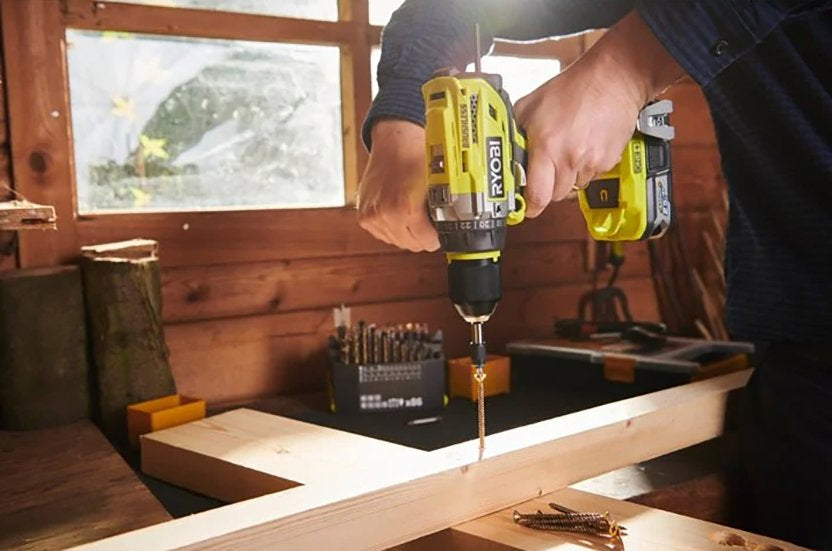 RYOBI R18PD7-0 aku udarna bušilica, bez četkica, sa 85Nm, 18V ONE+ sistem