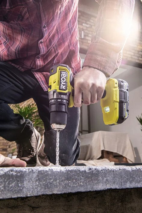 RYOBI Set Bušilica 2xbaterija 2.0ah, punjač HP RDD18C-220S