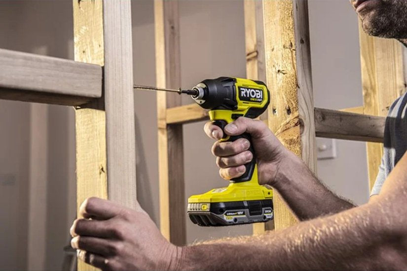RYOBI Aku. kompaktni udarni odvijač, bez četkica, RYOBI RID18C-0