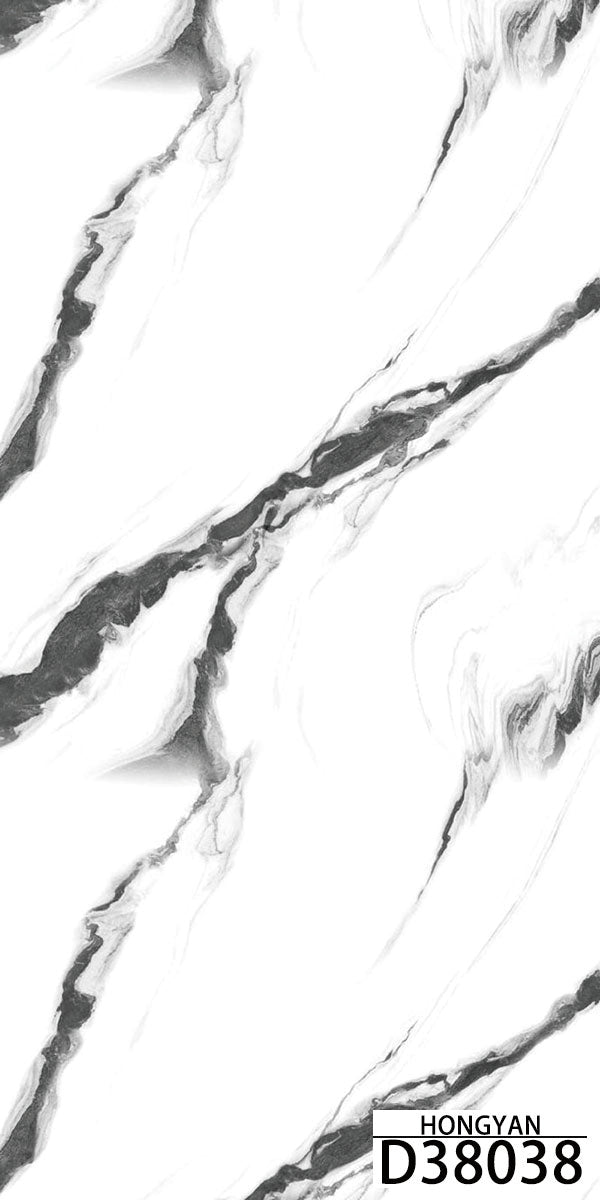 Dekor Noir Glacier sa dramatičnim tamnim venama
